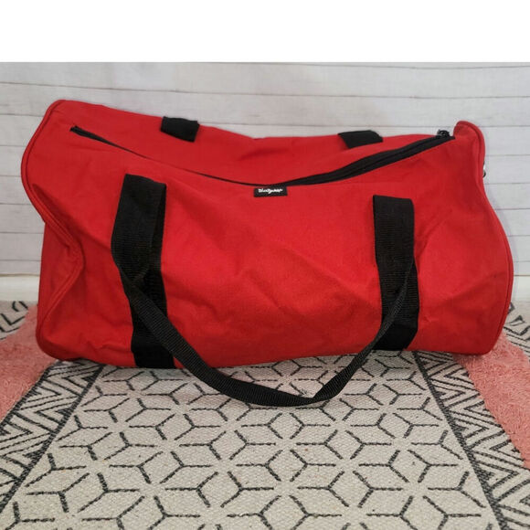 THIRTY-ONE BAGS SMALL RED DUFFLE TOTE BAG IN RED, W "LANDON" in BLACK - Picture 7 of 16